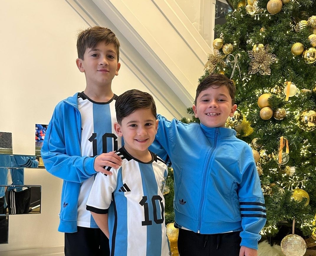Antonela Roccuzzo y sus hijos estarán en Qatar para apoyar a la Selección Argentina y a Messi para el Mundial. Foto Prensa Libre (antonelaroccuzzo)