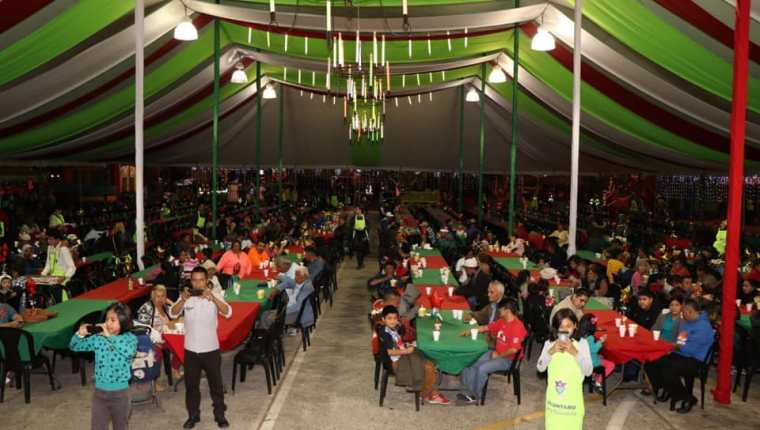 La Municipalidad de Guatemala vuelve a organizar la cena navideña este 2022. (Foto Presan Libre: Tomada de Facebook de Municipalidad de Guatemala)