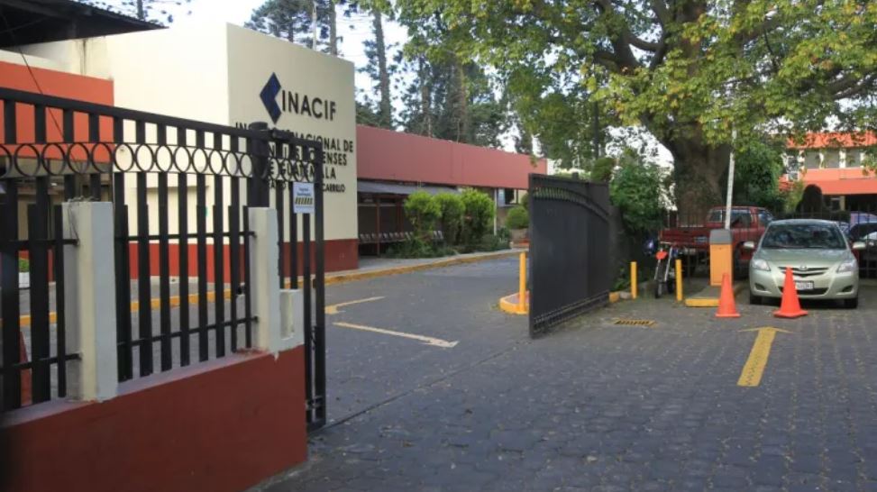 El Inacif aún no ha establecido la causa de la muerte de Maryori Noemí Yumán, quien habría participado en una fiesta en el apartamento de un diputado. (Foto: Hemeroteca PL)