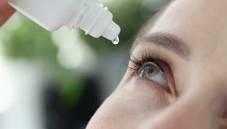El ojo seco surge por escasez de lágrimas o porque estas son de mala calidad. (Foto Prensa Libre: The Conversation/ ShutterStock/ Megaflopp)