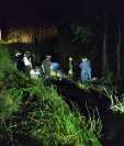 Cuatro soldados murieron en accidente de tránsito en km 55.5 Cuilapa, Santa Rosa. (Foto Prensa Libre: Bomberos Voluntarios)