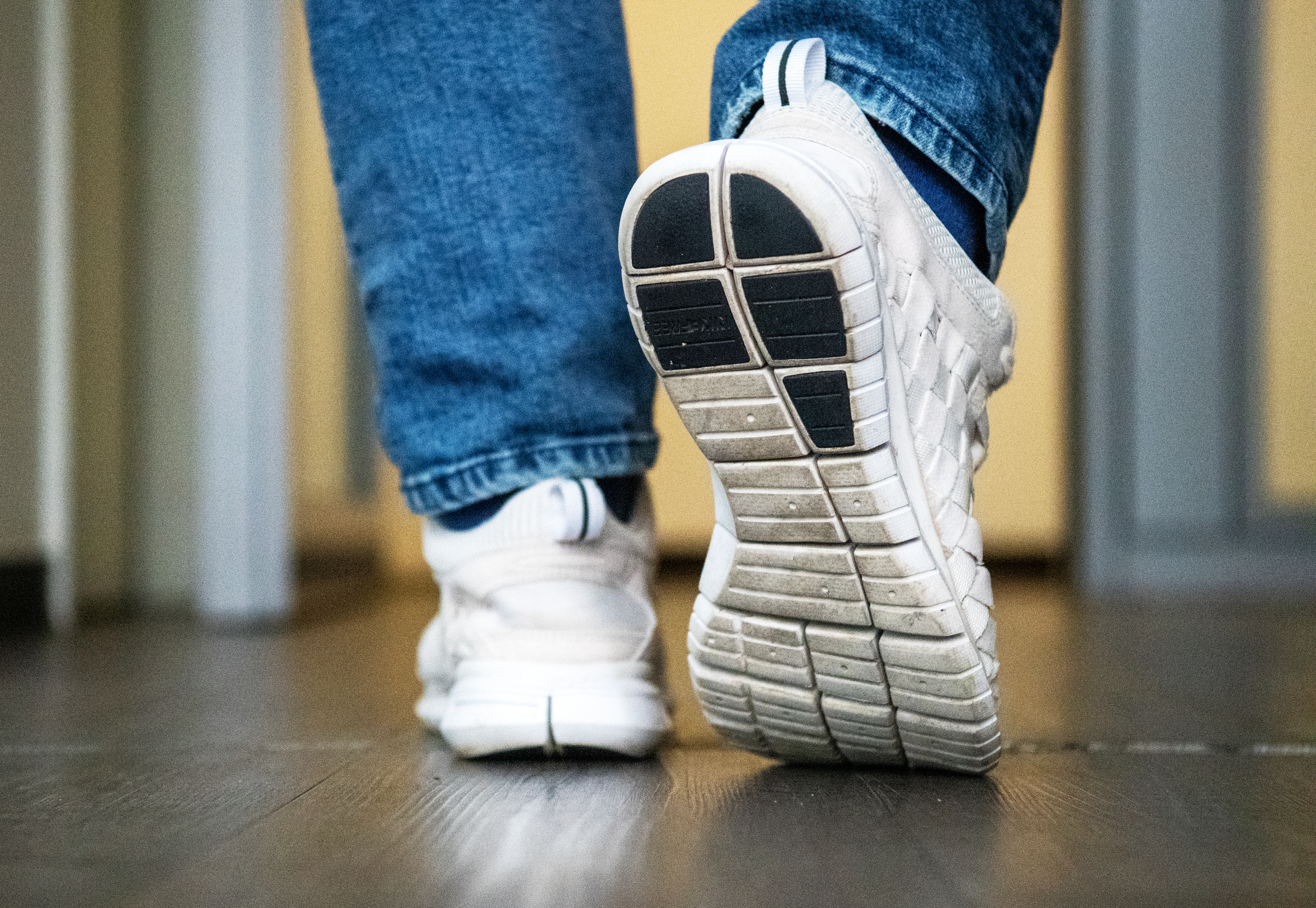 ¿Qué hacer cuando los zapatos hacen ruido?