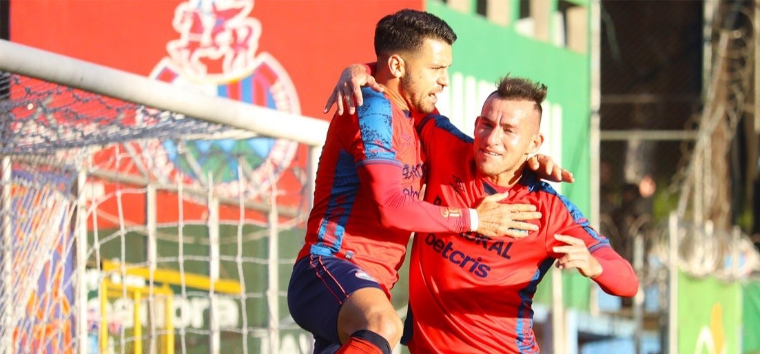 Liga Nacional: Matías Rotondi vuelve a anotar y Municipal asegura su pase a las finales