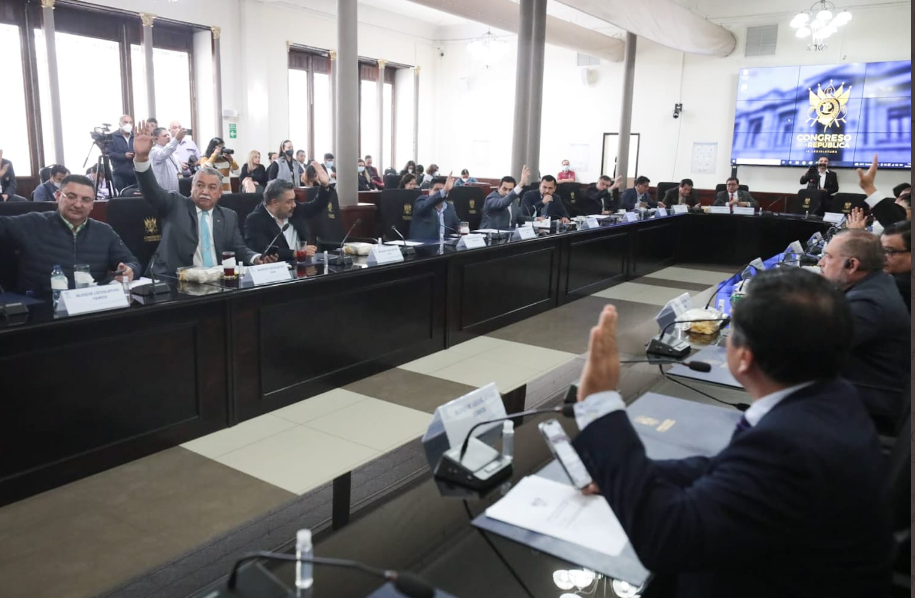 La instancia de Jefes de Bloque del Congreso acordó la propuesta de agenda para las sesiones de Pleno sin incluir las reformas a la Ley de Contrataciones. Fotografía: Congreso.