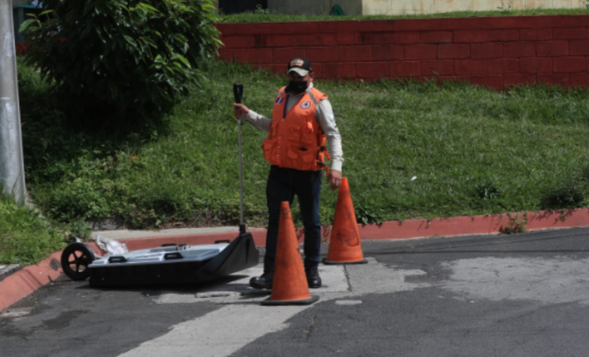 Retumbos en Villa Nueva: Conred inicia evaluación con radares en busca de socavamientos