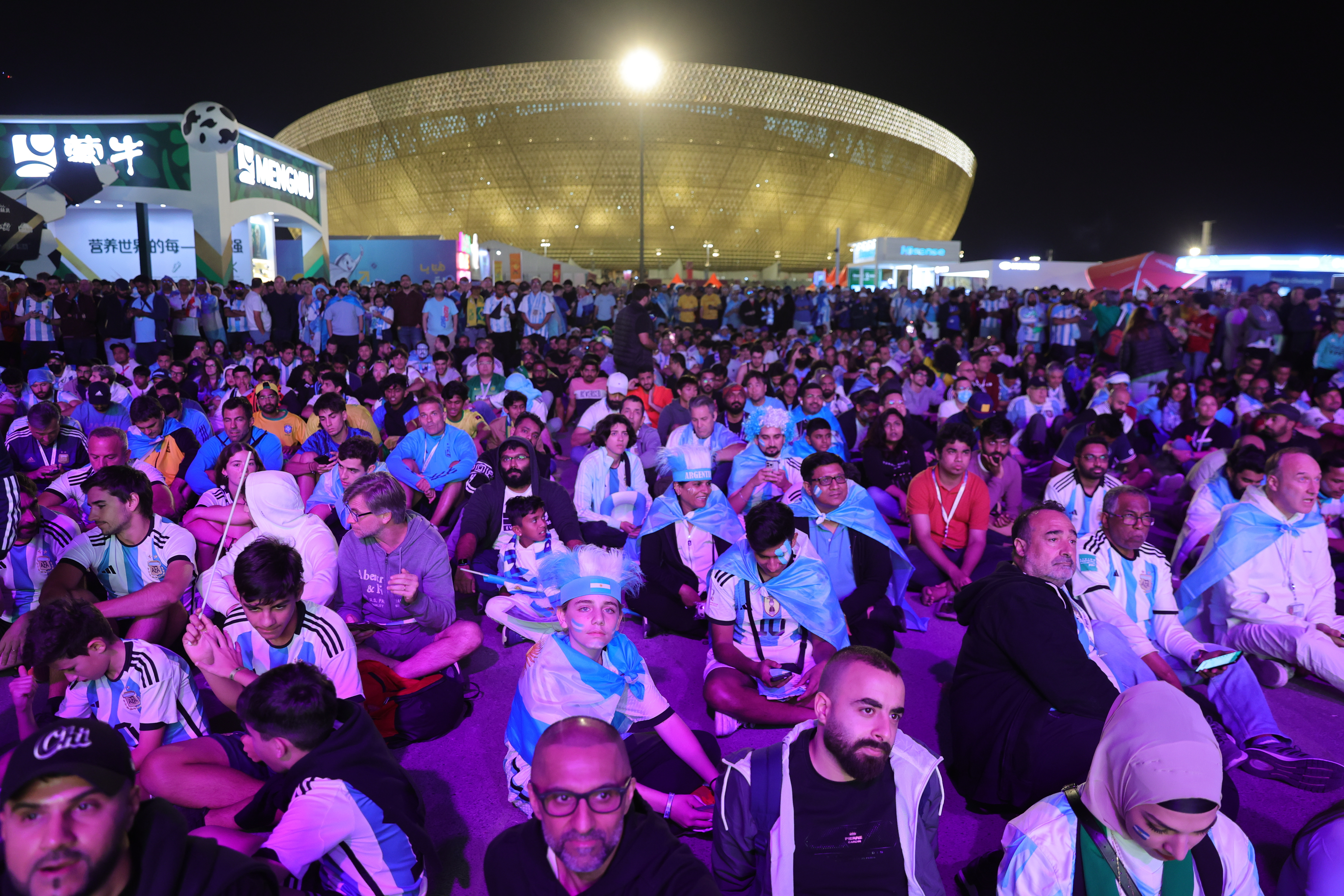 Qatar 2022: guardia de seguridad fallece tras caer desde las gradas del estadio donde se enfrentaron Argentina y Países Bajos