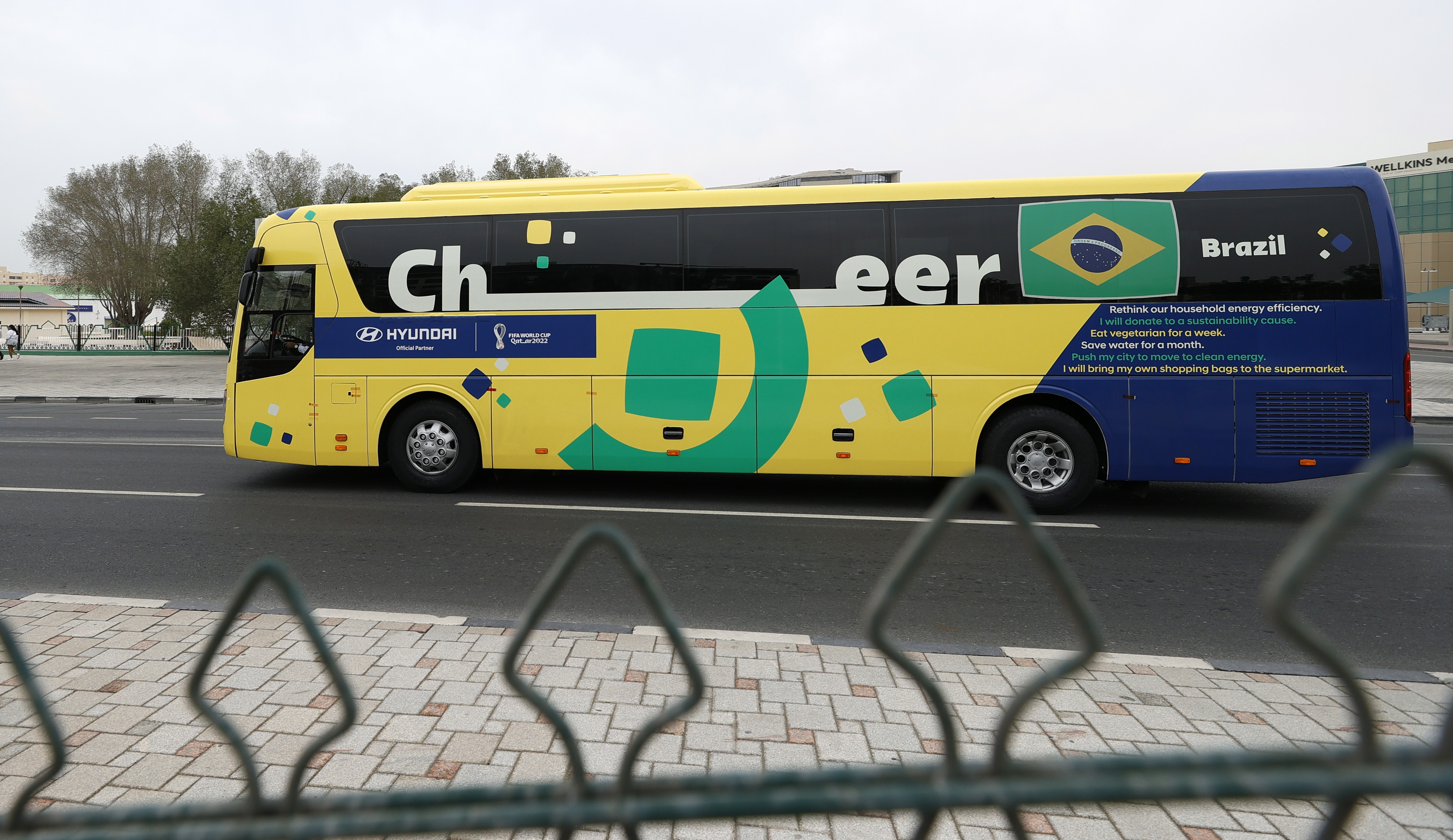 El bus de Brasil junto con sus jugadores ya partieron de Qatar. Foto Prensa Libre (EFE)