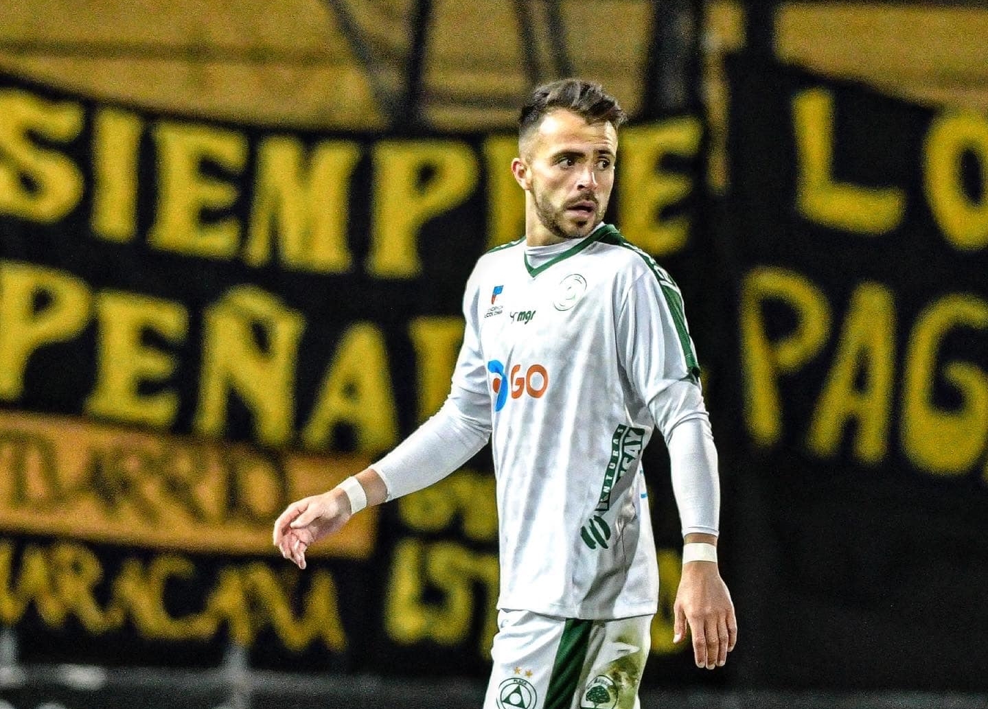 El volante nacional seguirá jugando en el Sudamérica y en las próximas horas será presentado con su nuevo club. (Foto Prensa Libre: Rodrigo Saravia)