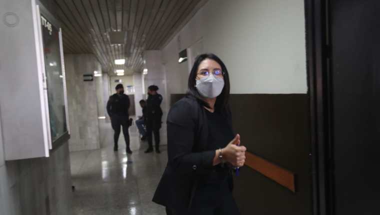 La exfiscal Samari Gómez fue enviada a juicio penal por supuestamente haber revelado información confidencial. (Foto Prensa Libre: Érick Ávila)
