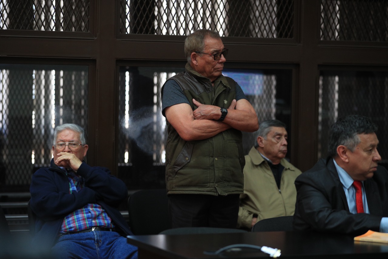 El MP denuncia y remueve a 14 fiscales a cargo del caso genocidio Ixil  