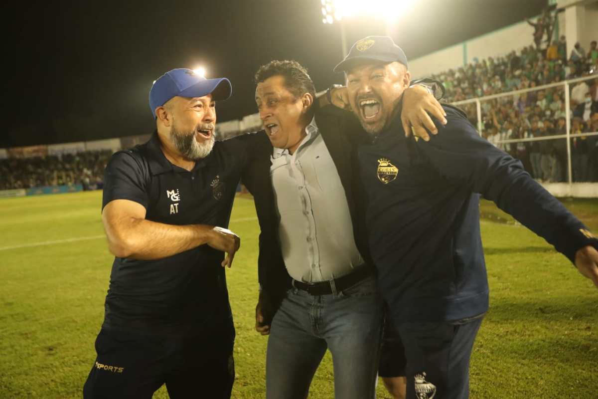 Apertura 2022 | Cobán Imperial supera a Antigua GFC y vuelve a la gloria 18 años después de su primer título