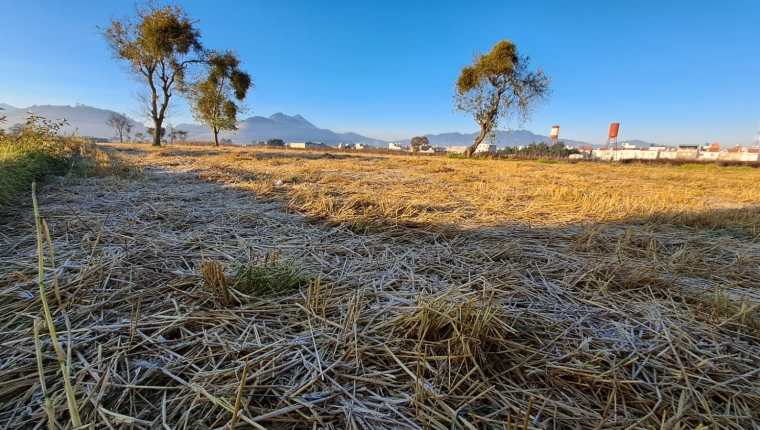 Xela amaneció con bajas temperaturas este martes 6 de diciembre de 2022. (Foto Prensa Libre: Mynor Toc)