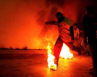 Video: festejo de “bolas de fuego” termina en disturbios y deja destrozos en la municipalidad de San Cristóbal Verapaz