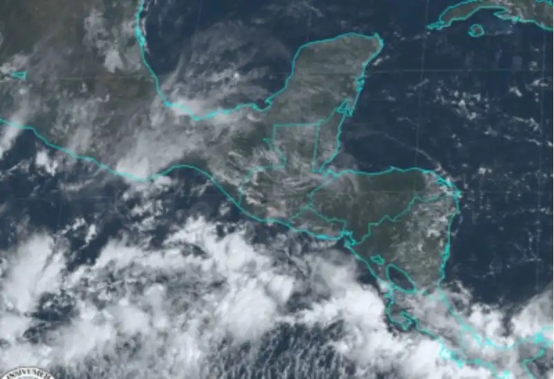 En el transcurso de la semana se espera el ingreso de un nuevo frente frío, según el pronóstico oficial. (Foto Prensa Libre: Insivumeh)