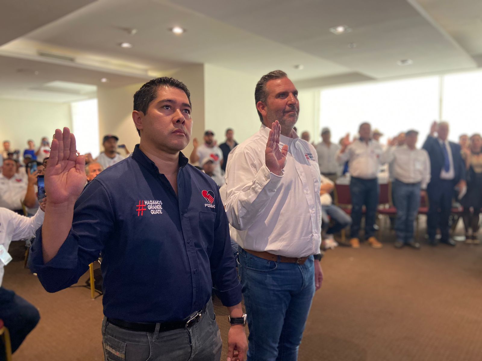 David Esteban Pineda Barrios y Roberto Arzú son el binomio presidencial del partido Podemos. (Foto Prensa Libre: Paula Ozaeta)