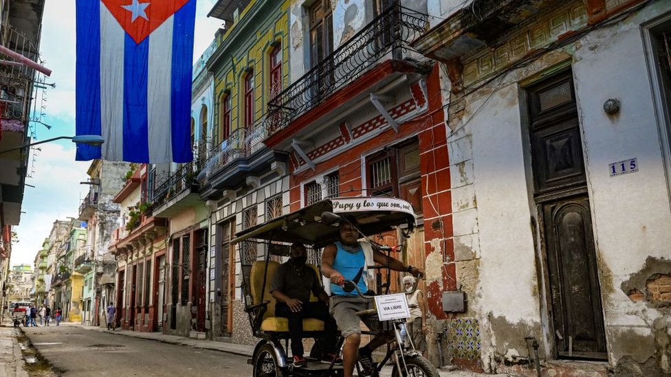 La batalla de Cuba contra un “fondo buitre” por una deuda impagada de la era Castro