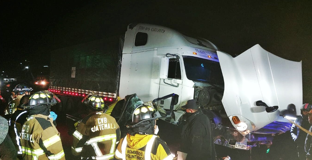 Regresaban de Esquipulas: Familia originaria de San Marcos muere en accidente de tránsito en la ruta Interamericana