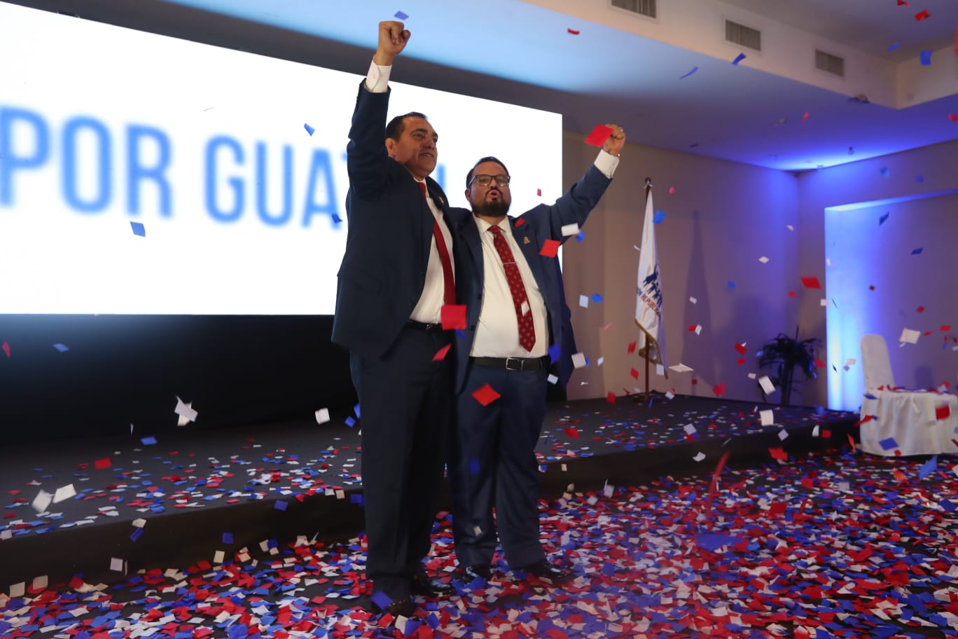 El partido Unión Republicana proclama a Giulio Talamonti y Óscar Barrientos como sus presidenciables