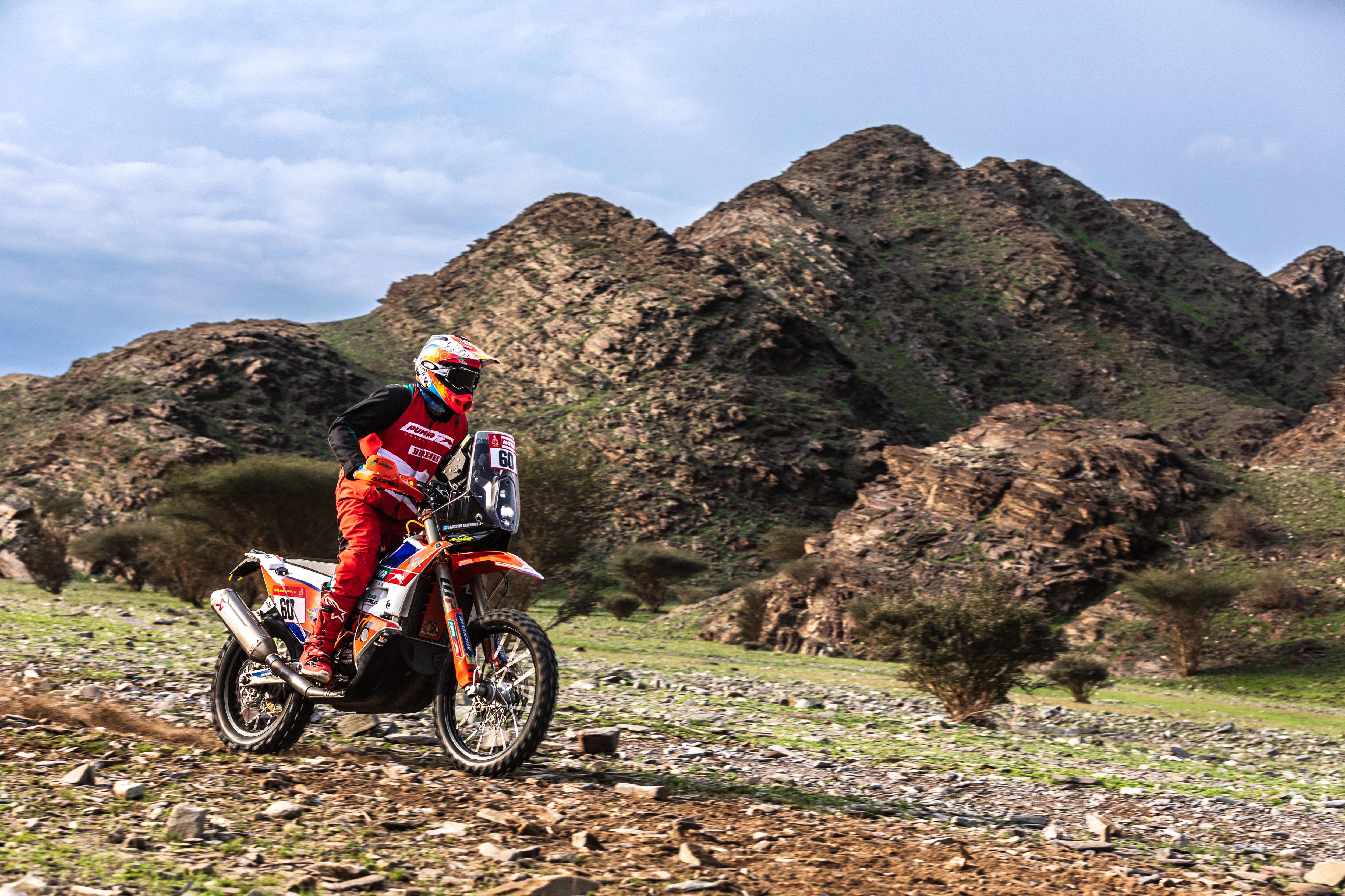 El piloto guatemalteco tuvo un mejor desempeño en la segunda etapa del Rally Dakar. (Foto Prensa Libre: César Pérez)