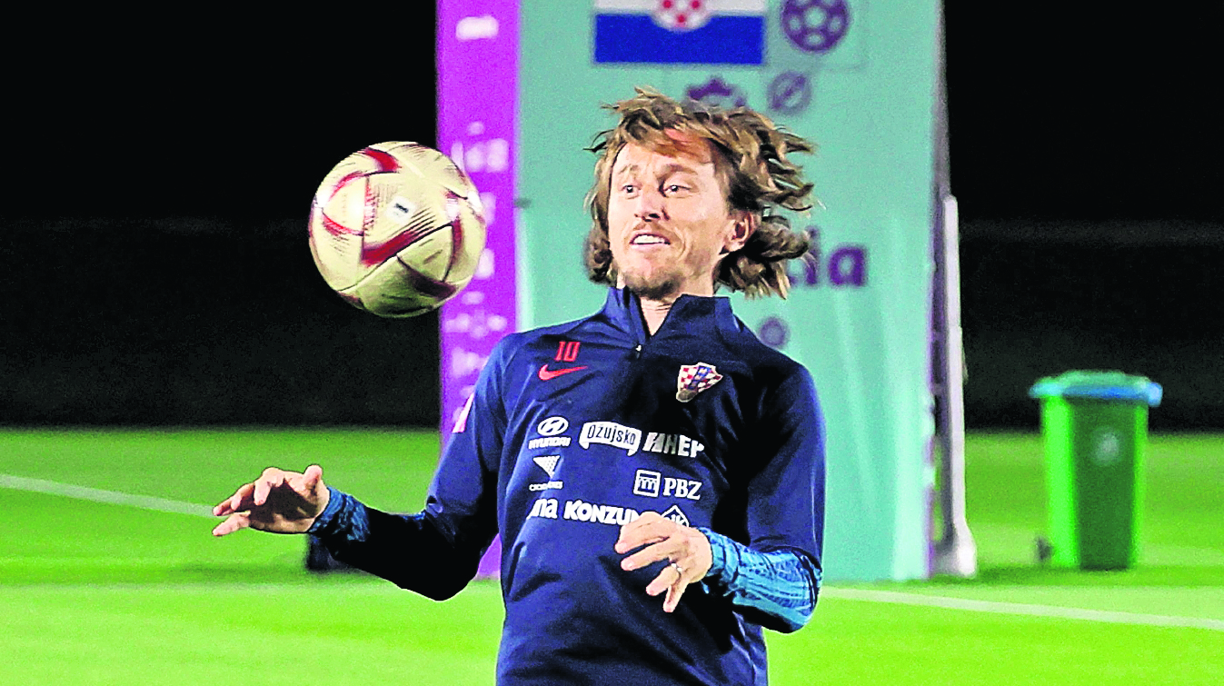 Luka Modric tuvo una destacada participación en el pasado mundial de Qatar 2022. (Foto Prensa Libre: AFP)