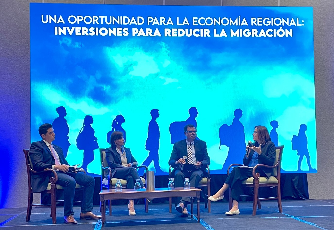 Representantes del sector privado de Guatemala, Honduras y El Salvador discutieron sobre las oportunidades que ofrece el nearshoring a la región centroamericana. (Foto Prensa Libre: cortesía Fundesa)