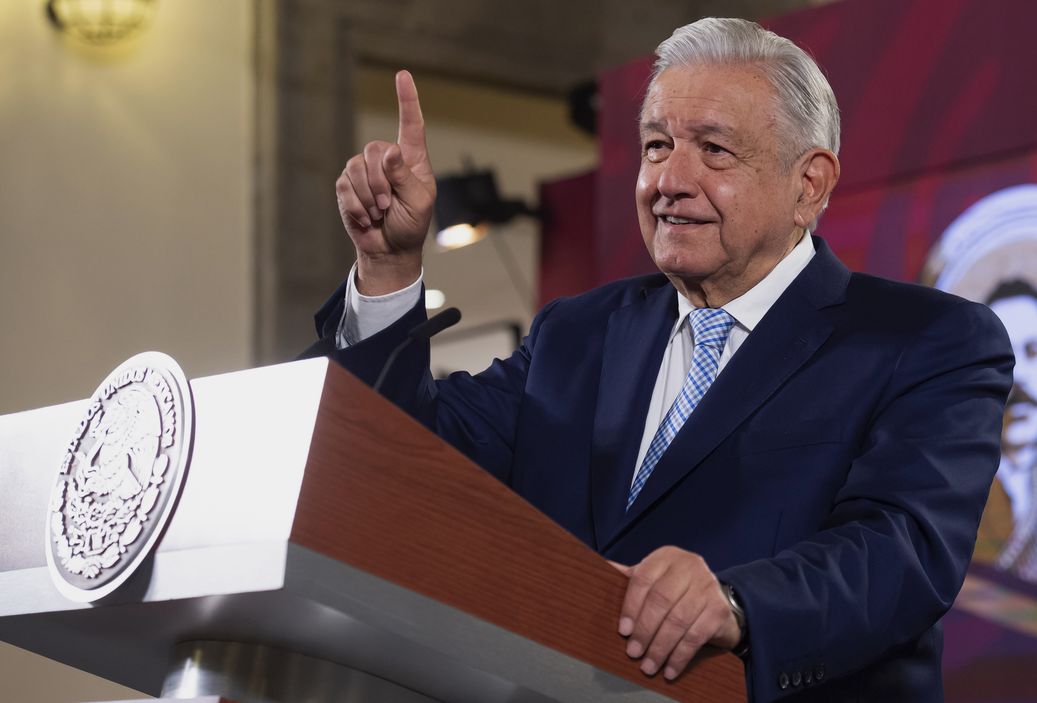 AMLO