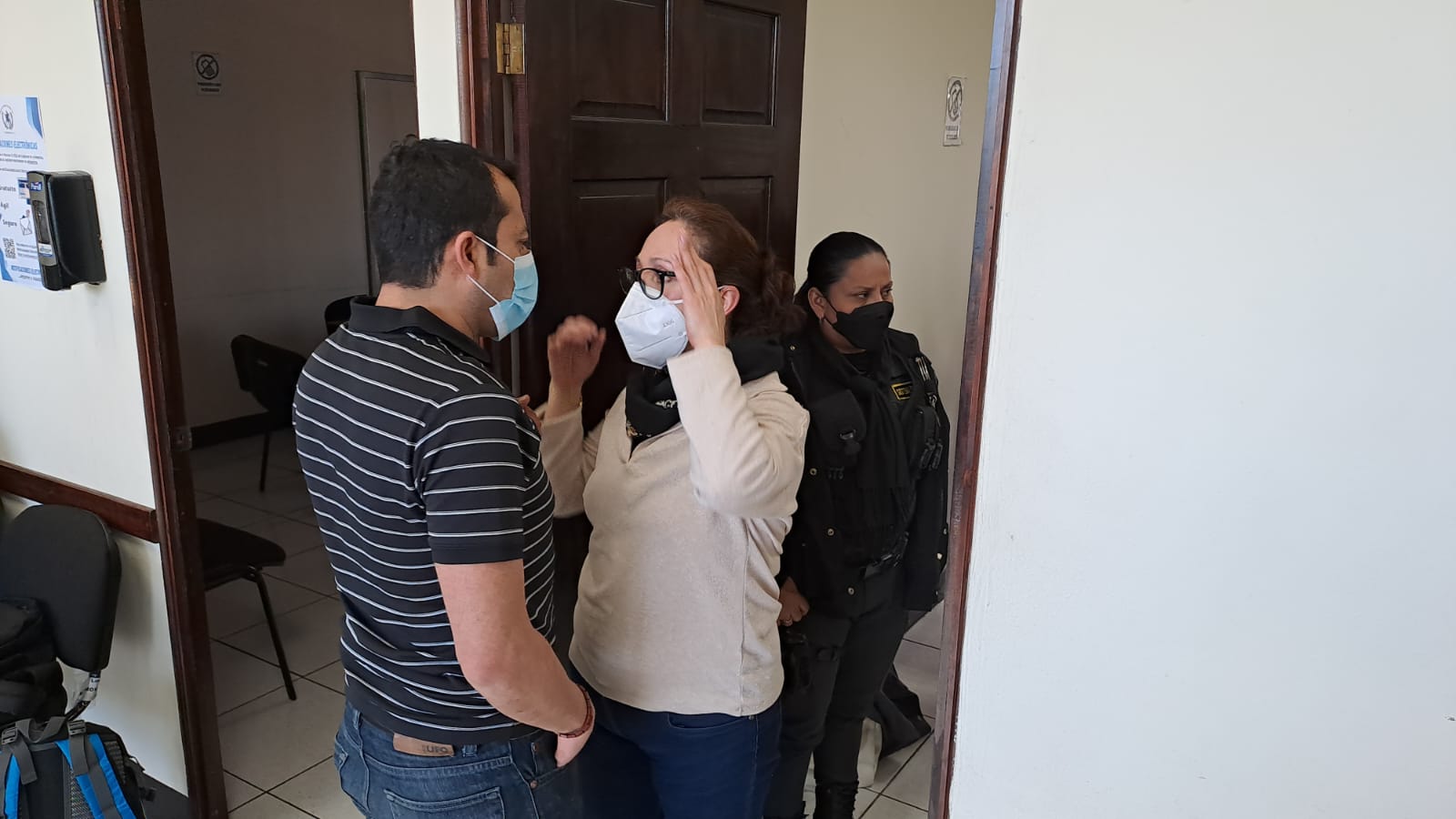 La exfiscal Virginia Laparra asistió a una audiencia este martes 3 de enero en Quetzaltenango. (Foto Prensa Libre: Mynor Toc)