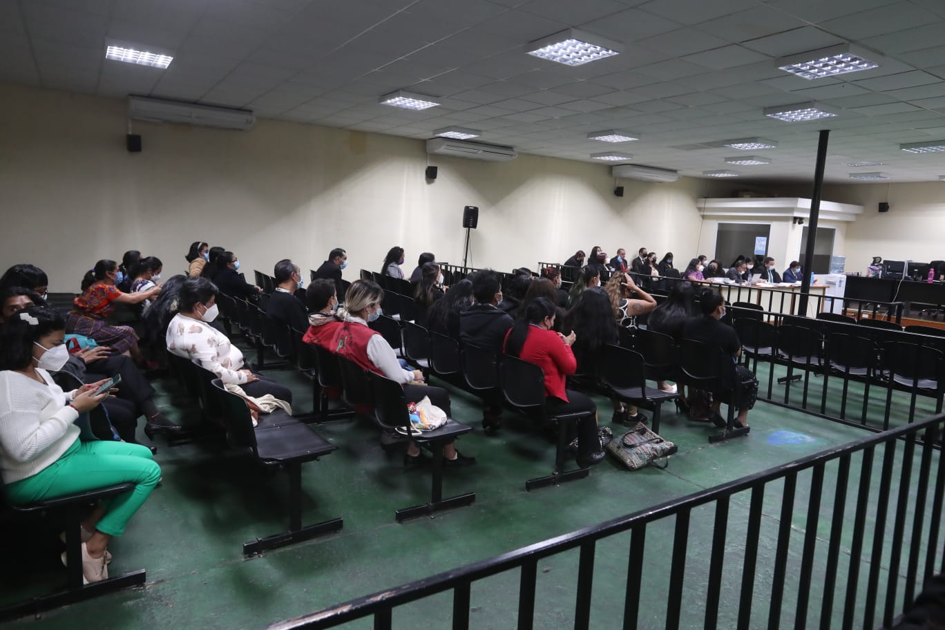 El juicio por la muerte de 41 niñas y adolescentes del Hogar Seguro Virgen de La Asunción fue suspendido este lunes 9 de enero. (Foto Prensa Libre: Juan Diego González)