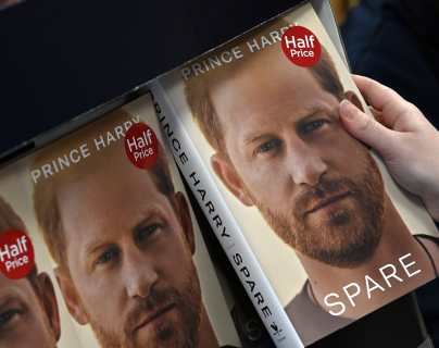Libro del príncipe Harry es el número 1 de ventas en todo el mundo