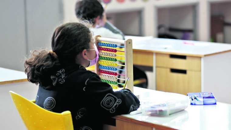 El ciclo escolar 2023 comienza a partir del 6 de enero en los colegios privados. (Foto Prensa Libre: Hemeroteca PL)