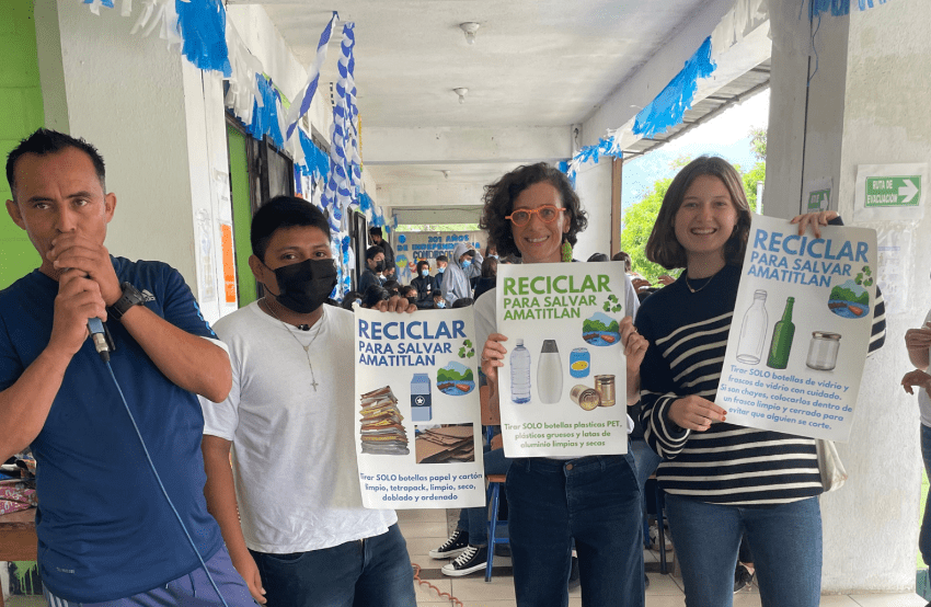 El proyecto "Eco Aprendiendo" busca impulsar la cultura del reciclaje en los centros educativos de Guatemala. (Foto Prensa Libre: Cortesía) 