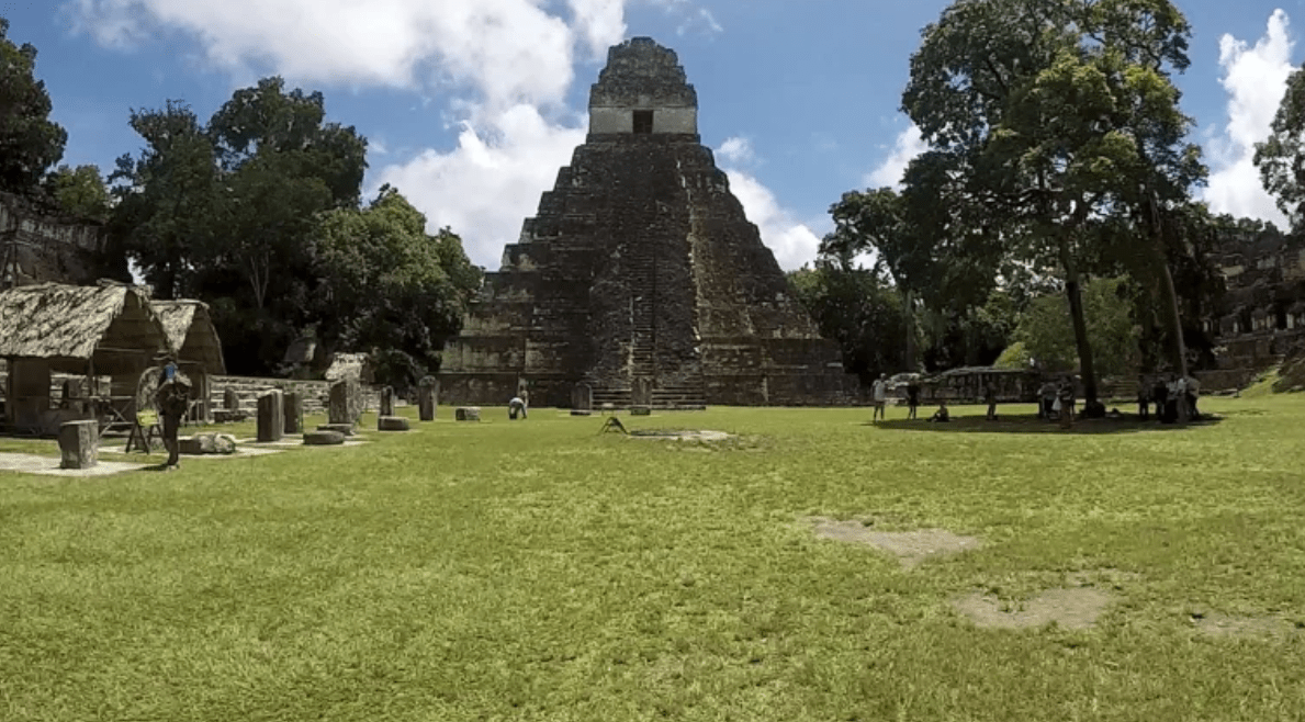 PARQUE TIKAL