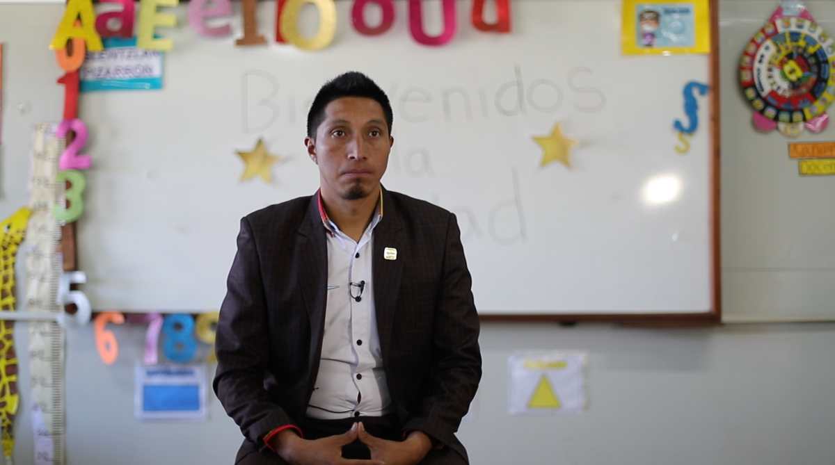 Ricardo, el director que construye un sueño para su escuela en San Juan Ostuncalco, Quetzaltenango