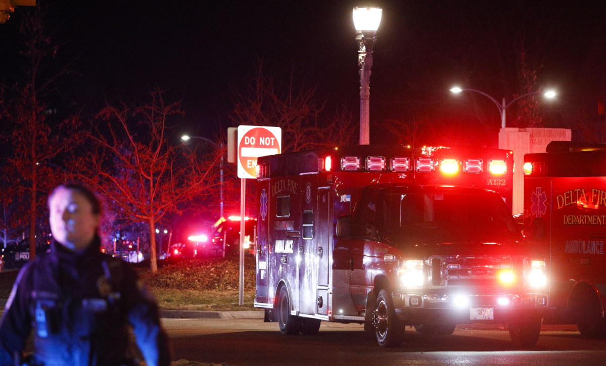 “Fue una noche terrorífica”: el relato de una estudiante que sobrevivió al tiroteo en una universidad de Michigan