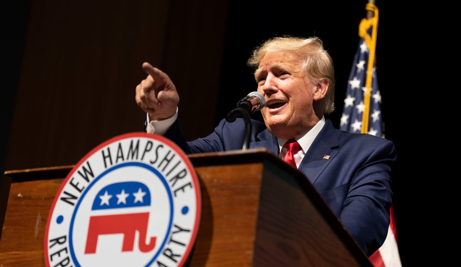 El expresidente Donald Trump habla en la Reunión Anual del Comité Estatal Republicano de Nuevo Hampshire en 2023, en Salem, Nuevo Hampshire, el sábado 28 de enero de 2023. (Doug Mills/The New York Times)
