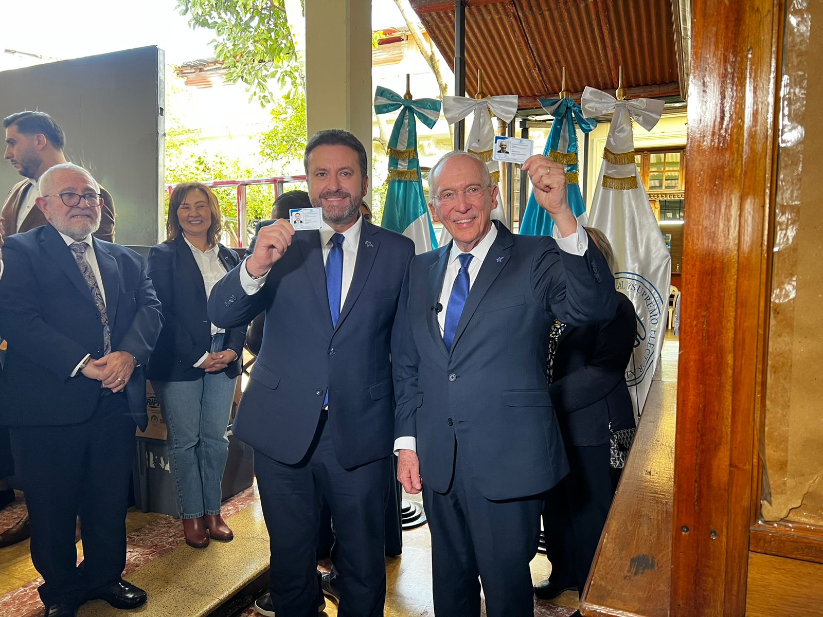 El partido político Cabal se suma a las agrupaciones que ya recibieron las credenciales de su binomio presidencial. Fotografía: Prensa Libre.