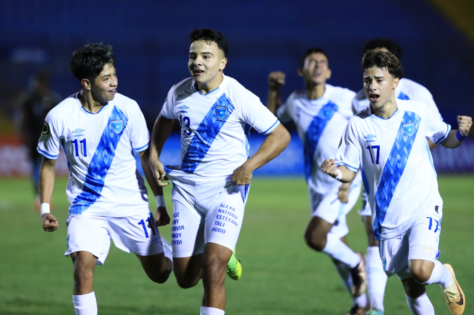 Selvin Sagastume anotó el gol que mantiene en ventaja a Guatemala. Foto Prensa Libre (Carlos H.O)