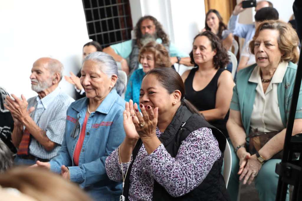 Municipalidad de Guatemala reconoce la vida y el trabajo del Doctor Alfredo MacKenney 