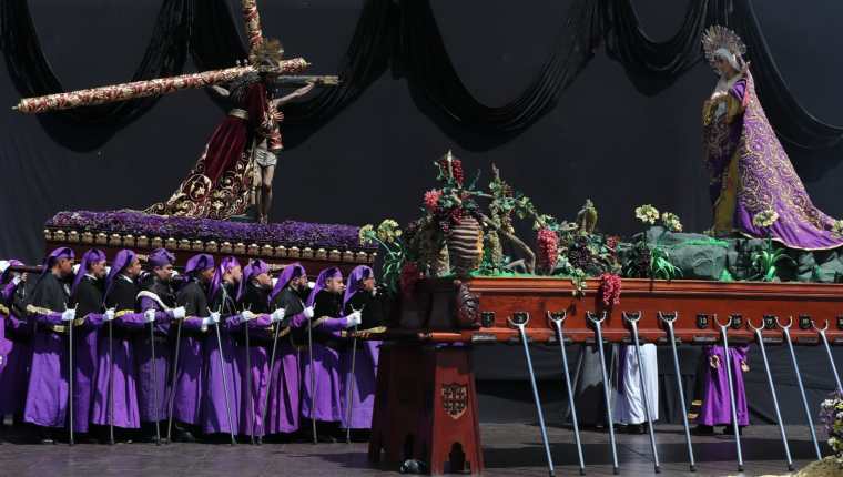 La Unesco declaró la Semana Santa guatemalteca como nuevo Patrimonio Inmaterial de la Humanidad en una ceremonia en la Plaza de la Constitución, la mañana del 26 de febrero de 2023. (Foto Prensa Libre: Elmer Vargas)