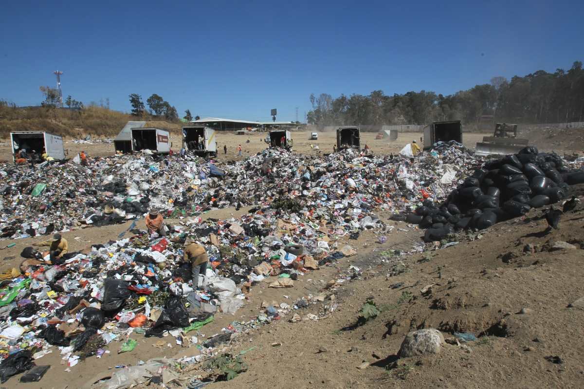 Ministerio de Ambiente explica los pasos previos para el cierre técnico del basurero de AMSA