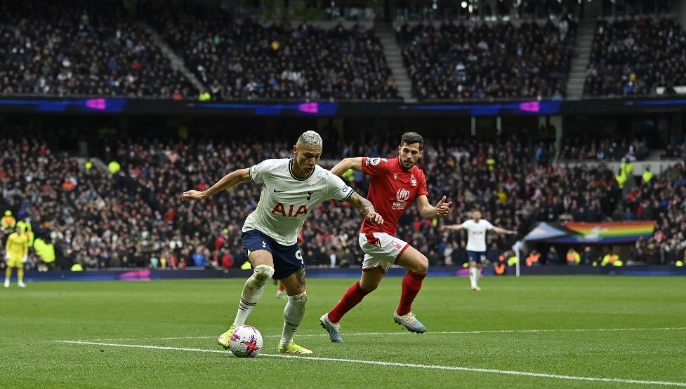 El delantero brasileño tu titular en la victoria de su equipo este sábado. Foto Prensa Libre (AFP)