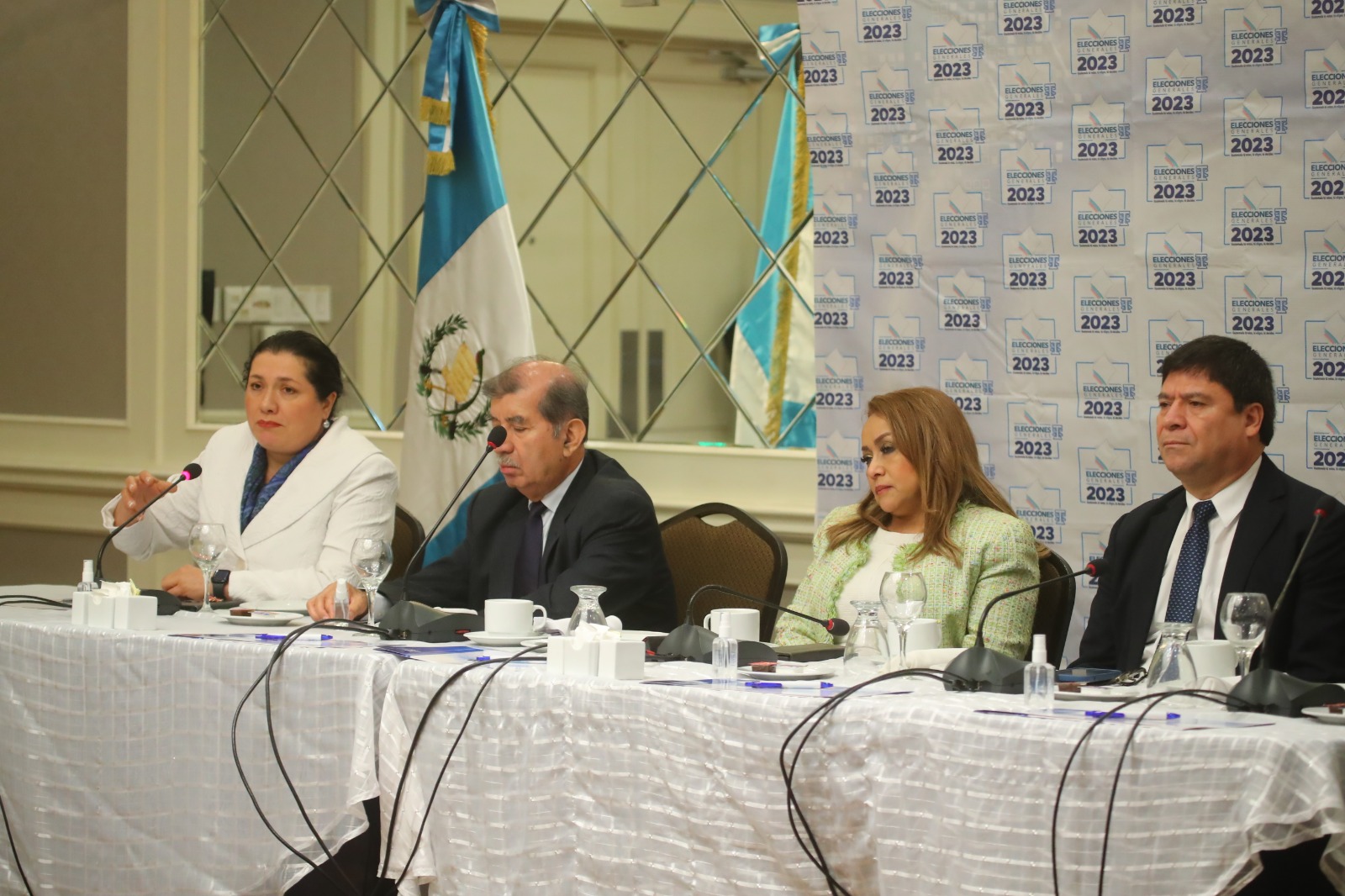 Recientemente, los magistrados del TSE informaron sobre el sistema informático para la transmisión de resultados preliminares. (Foto Prensa Libre: Carlos Hernández)