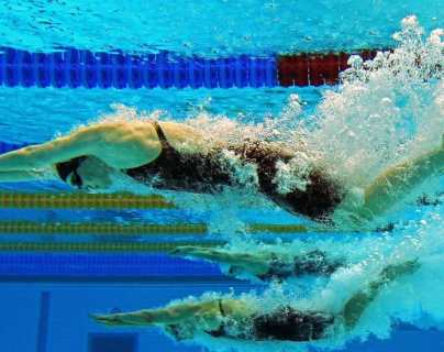 “Solía nadar en lágrimas”: las duras revelaciones de un grupo de nadadoras profesionales británicas que enfrentaban el abuso de sus entrenadores