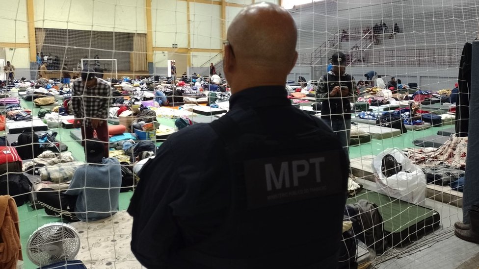 Los 207 trabajadores rescatados de los viñedos del sur de Brasil trabajaban en condiciones calificadas de "degradantes".

MPT