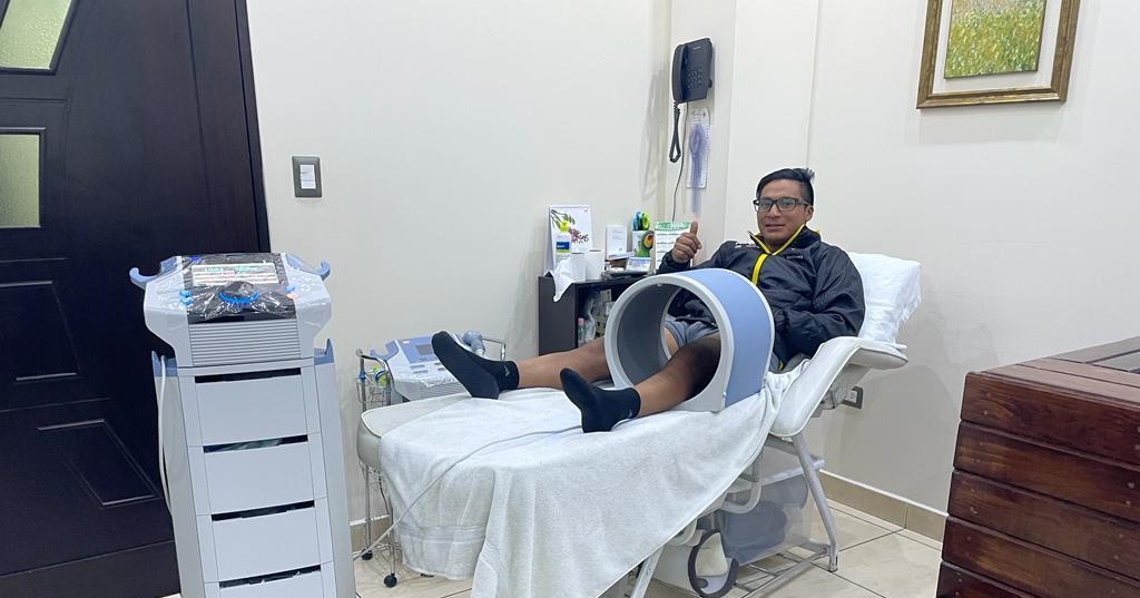 Con mucha paciencia y optimismo, Mardoqueo Vásquez se recupera para volver a las carreteras. (Foto Prensa Libre: Mardoqueo Vásquez)