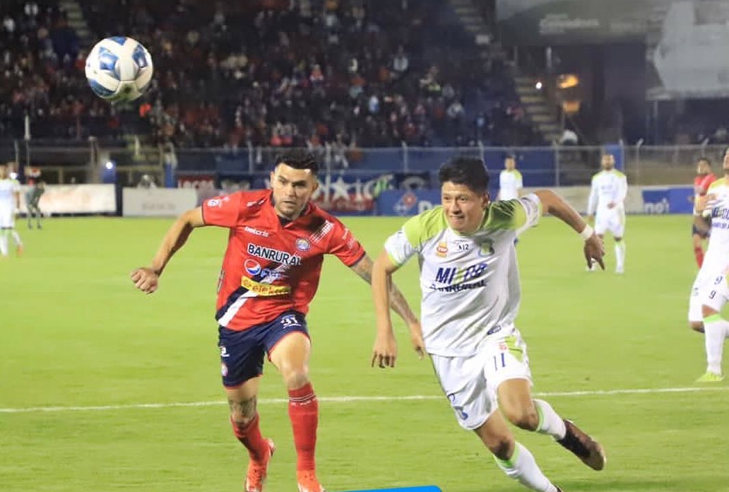 Liga Nacional: Xelajú MC y Mixco no pasan de un empate en el Camposeco