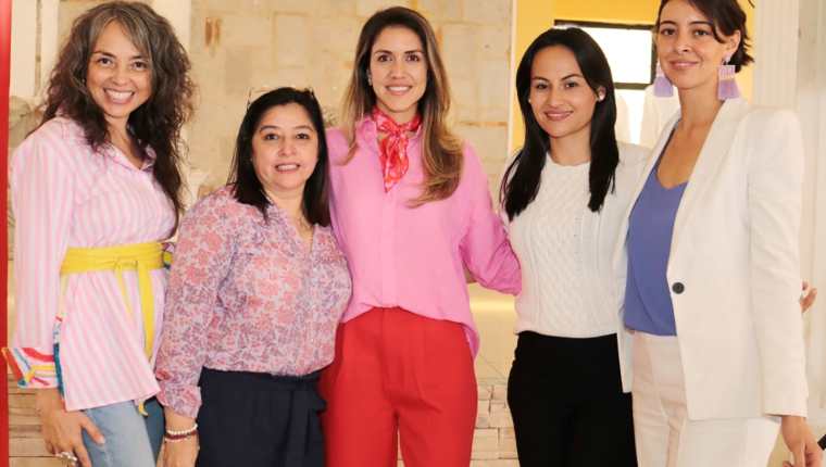 Mujeres + anualmente se involucra en la organización de diversos eventos y programas de educación financiera y temas empresariales. Foto Prensa Libre: Cortesía