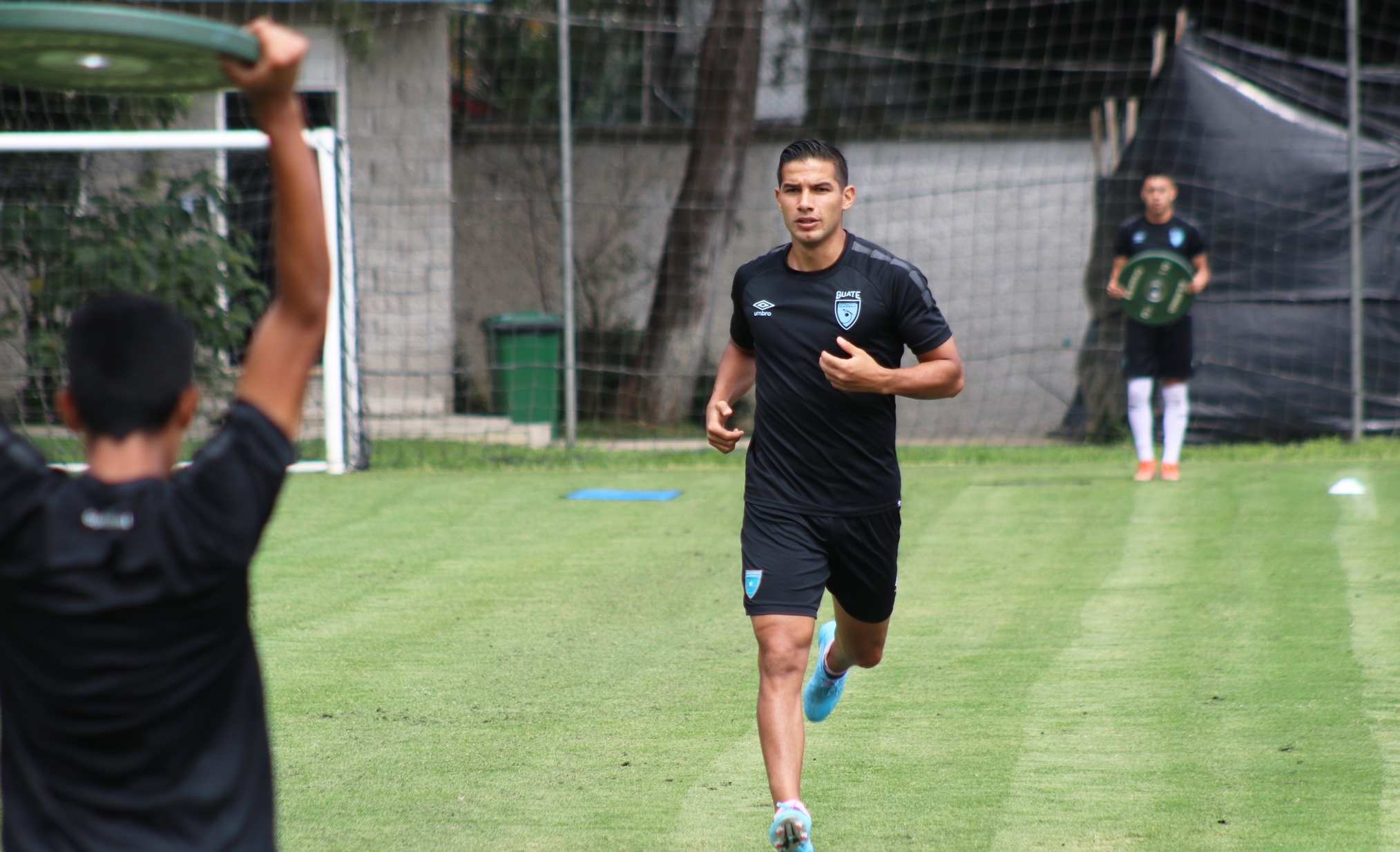 Antonio de Jesús López volverá este miércoles a los entrenamientos de la Bicolor Nacional. (Foto Prensa Libre: Fedefut)
