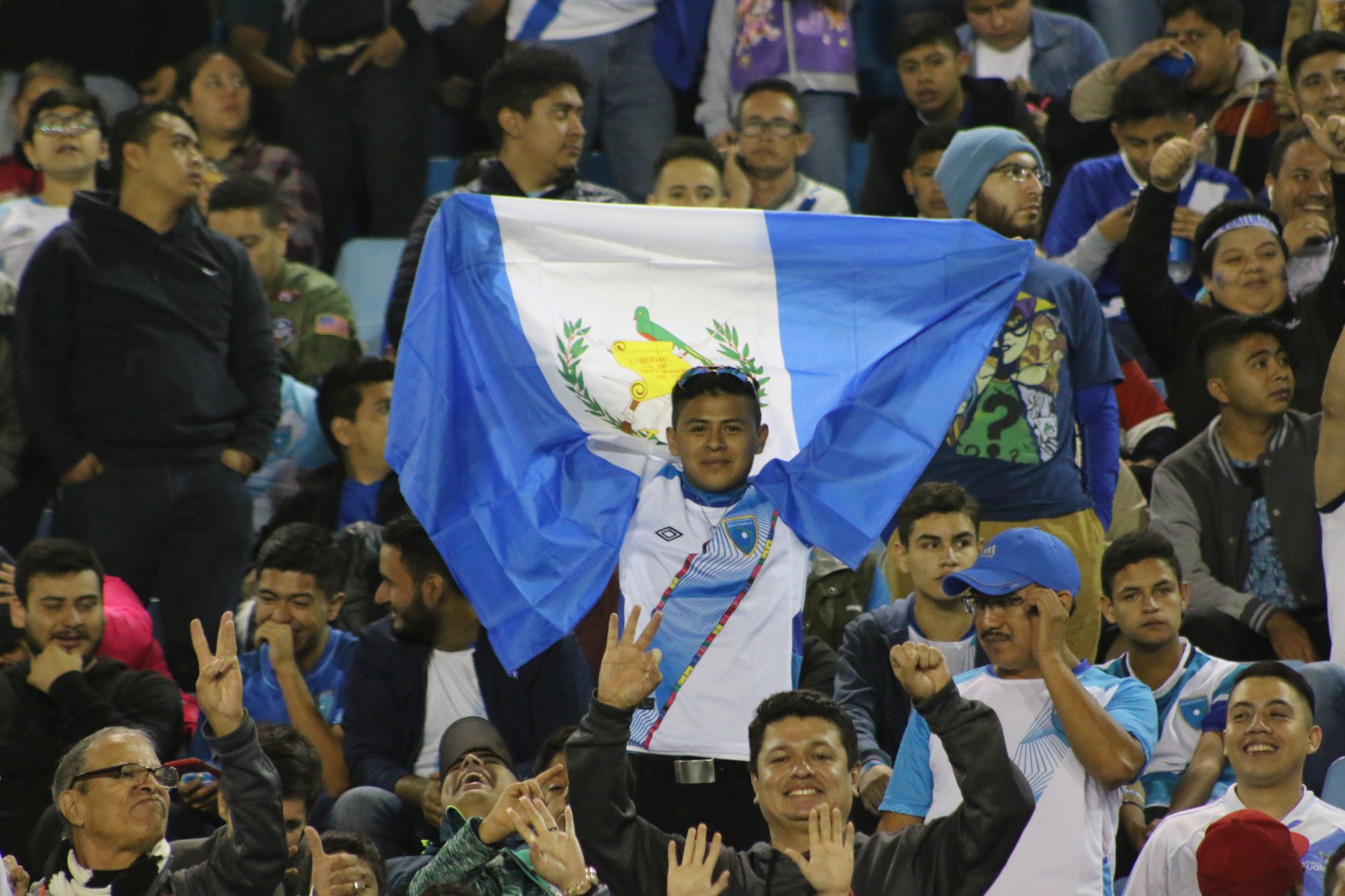 La afición guatemalteca respalda a la selección. Foto Prensa Libre (FEDEFUT)