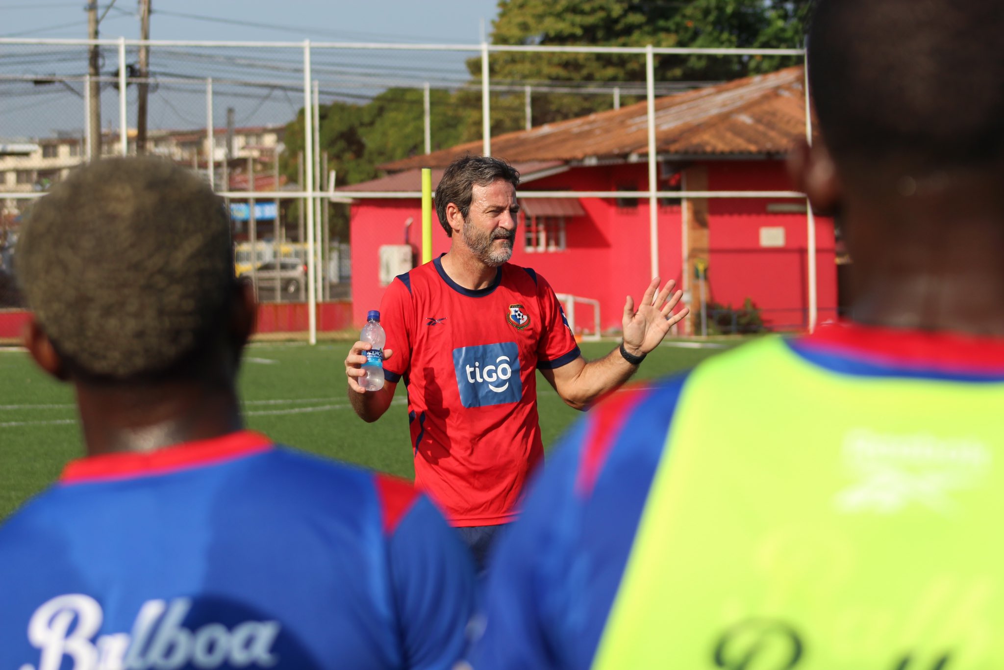El técnico está enfocado al cien para los compromisos de la Liga de Naciones de la Concacaf. (Foto Prensa Libre: Fepafut)
